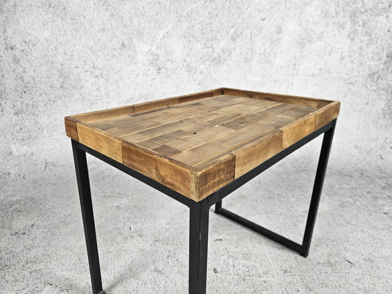 SMALL TABLE