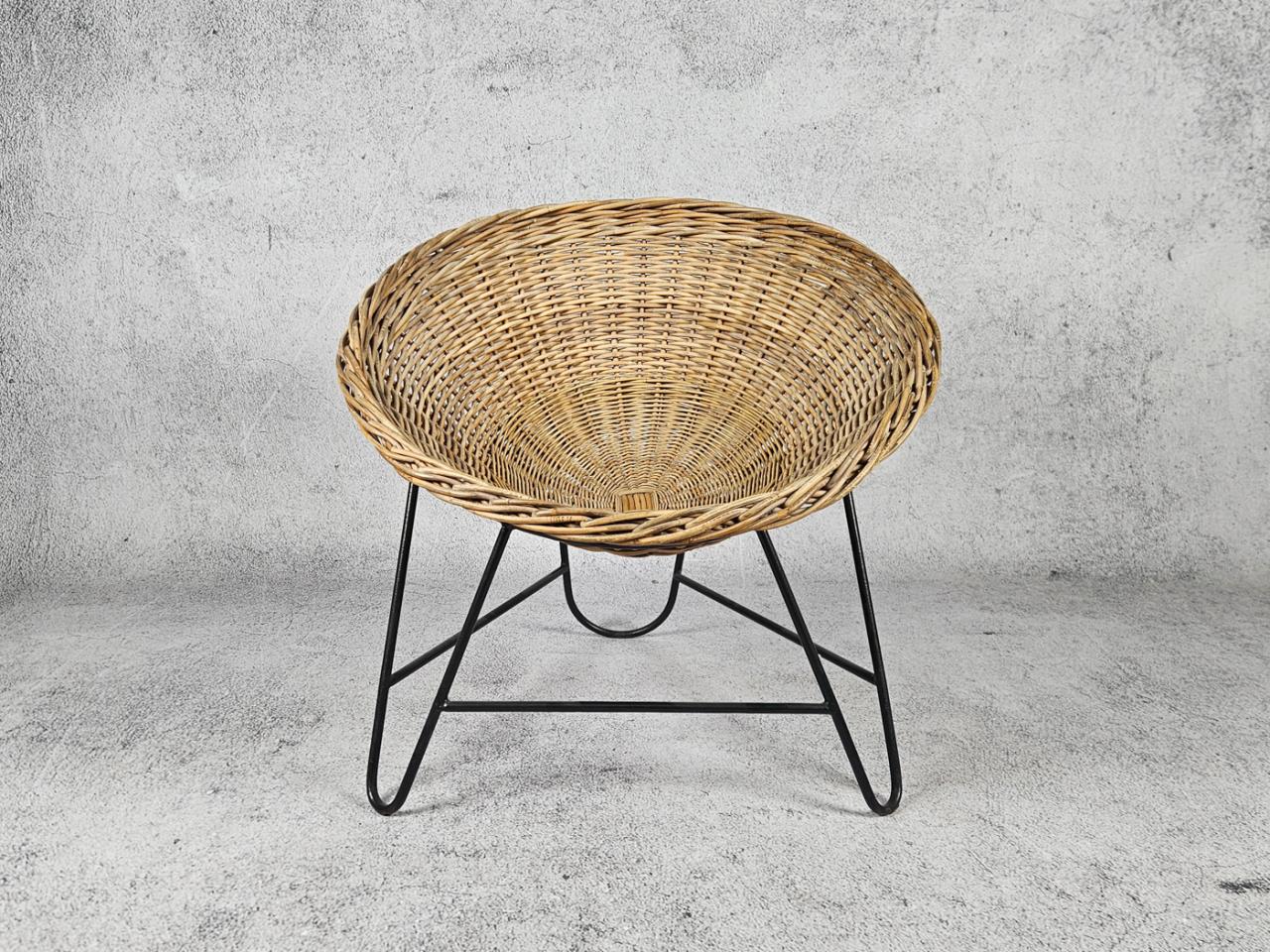GARDEN ARMCHAIR
