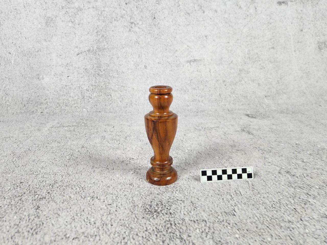 CANDLESTICK