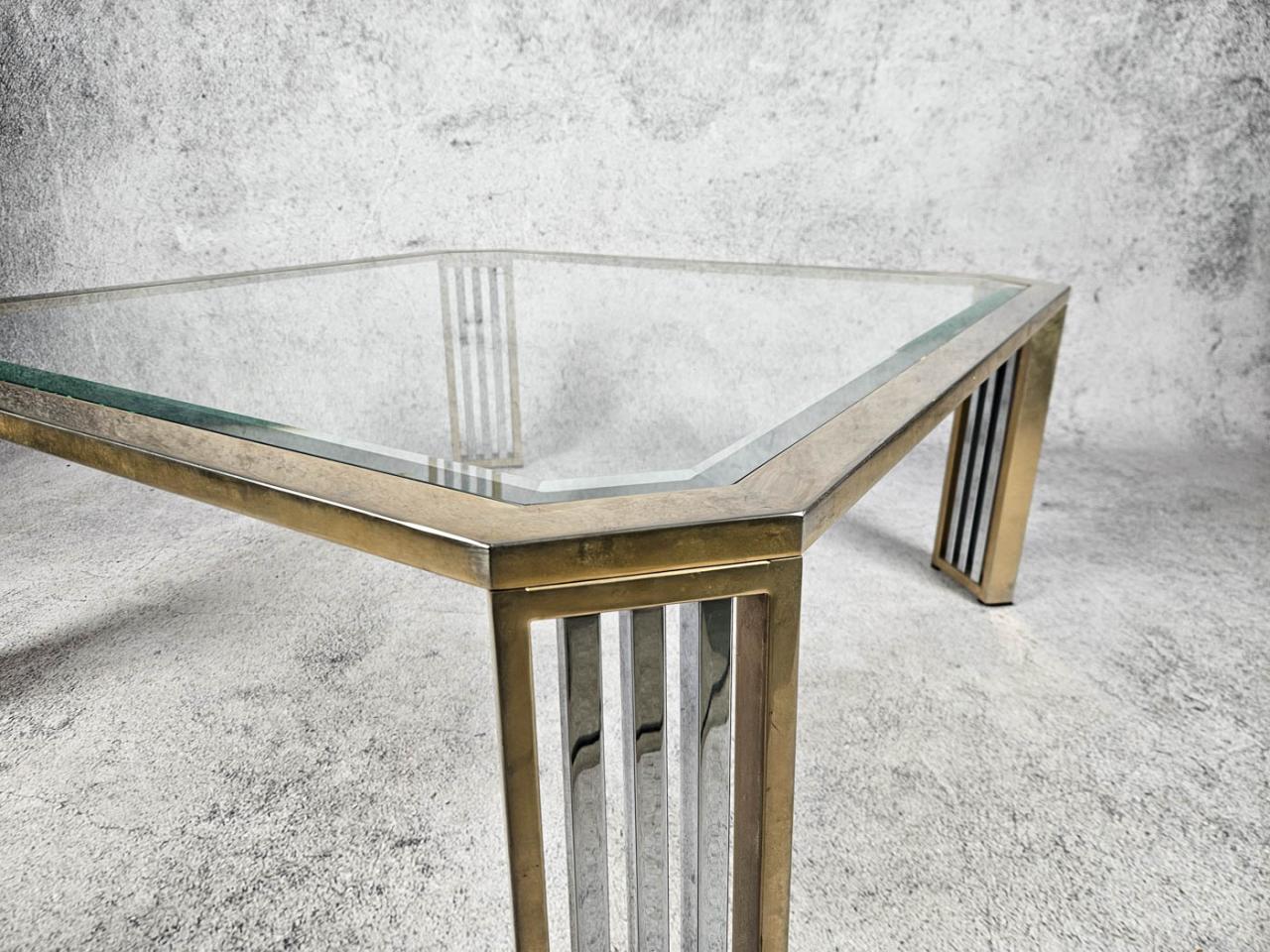 COFFEE TABLE ITALY 1970S