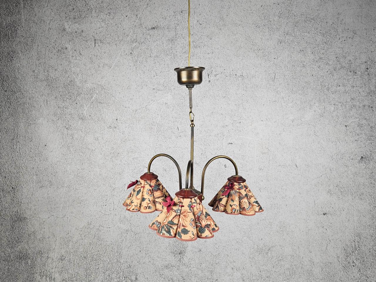 CHANDELIER