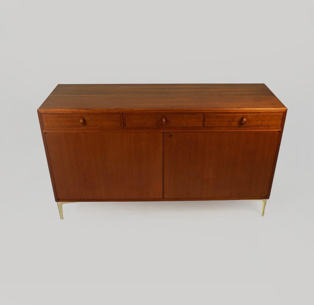 SIDEBOARD SZWECJA SZAFKA KOMODA
