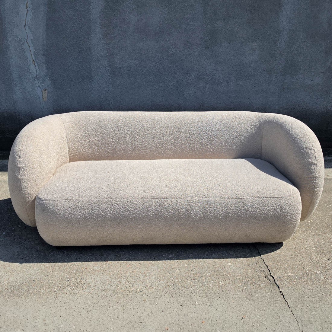 KANAPA SOFA