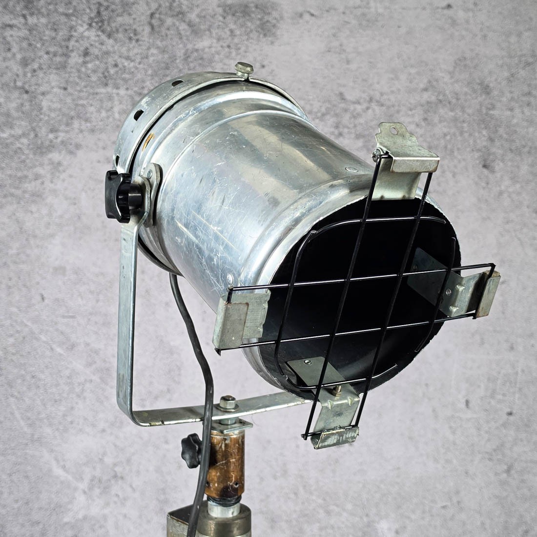 FILM LAMP
