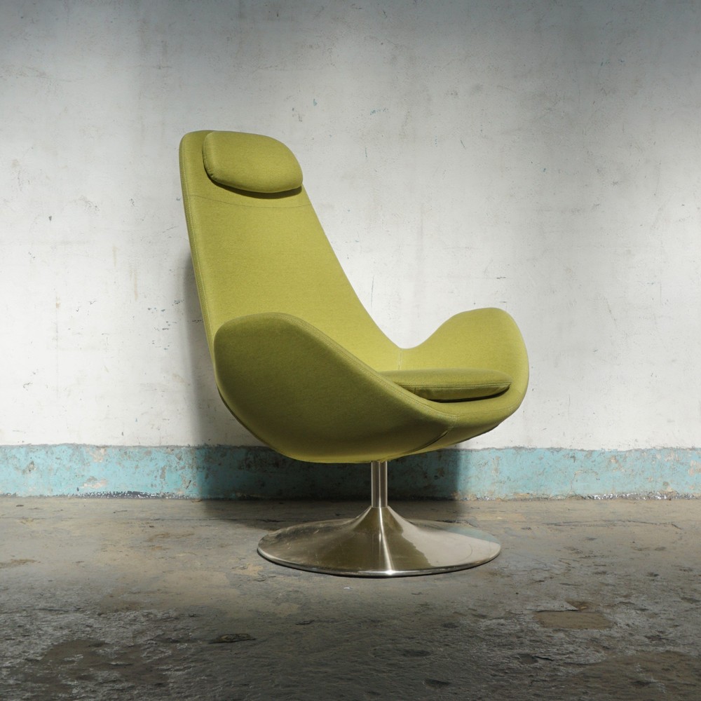 ZIELONY FOTEL SPACE AGE