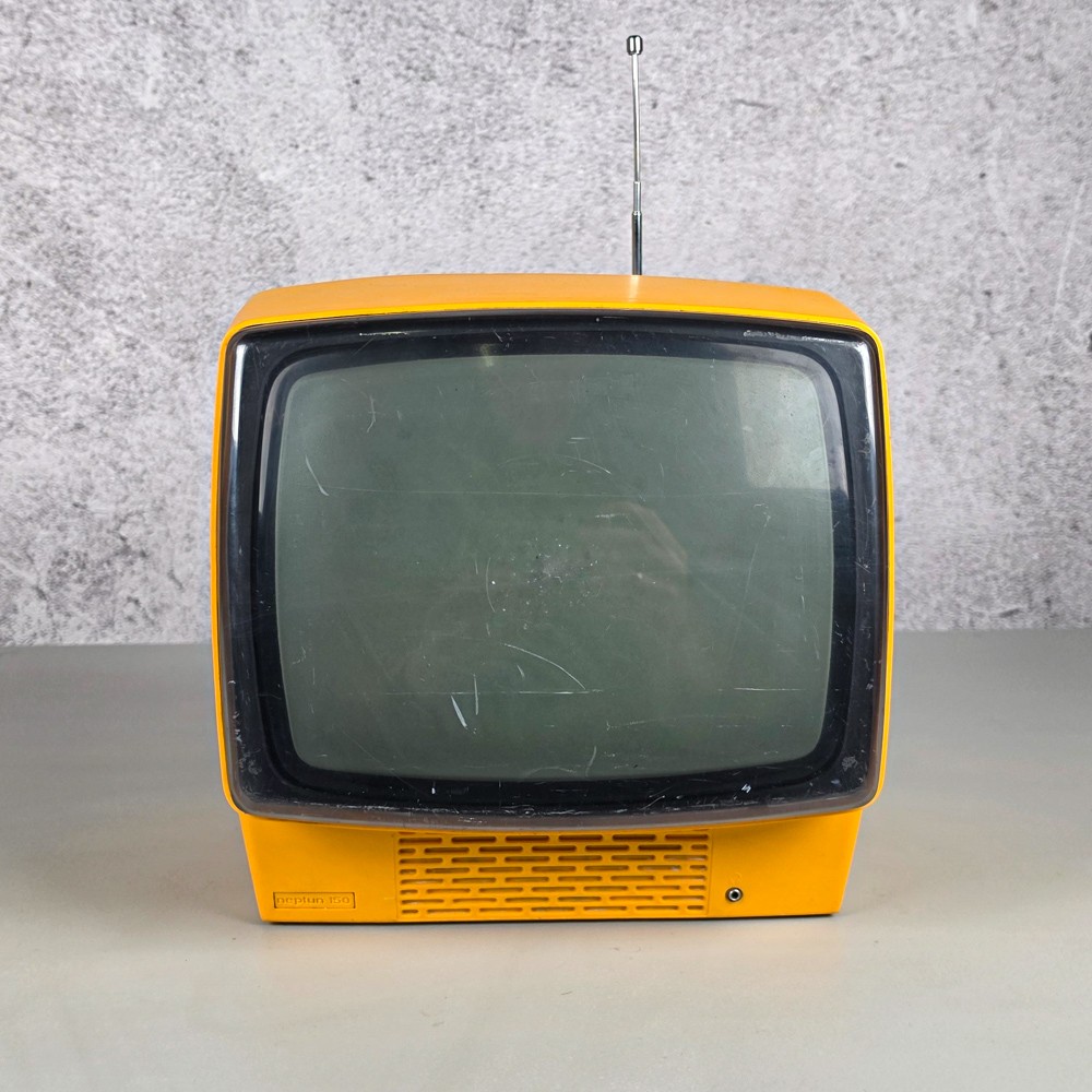 TELEWIZOR UNITRA, POLSKA LATA 80-TE