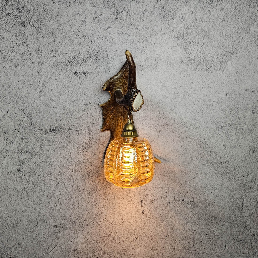 WALL SCONCE
