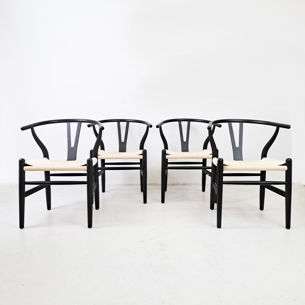 KRZESŁO WISHBONE BLACK