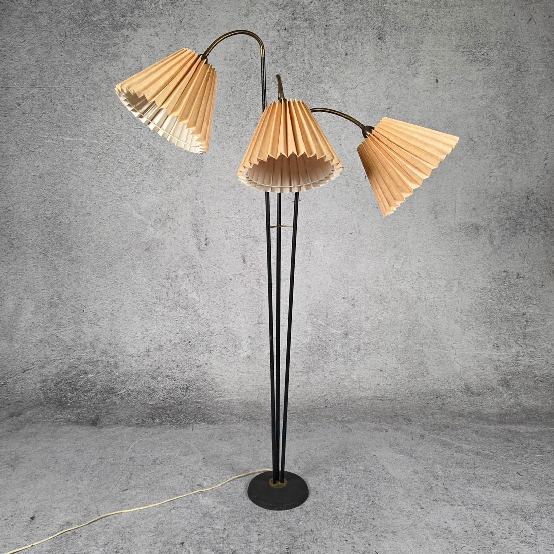 FLOOR LAMP, SCANDINAVIA