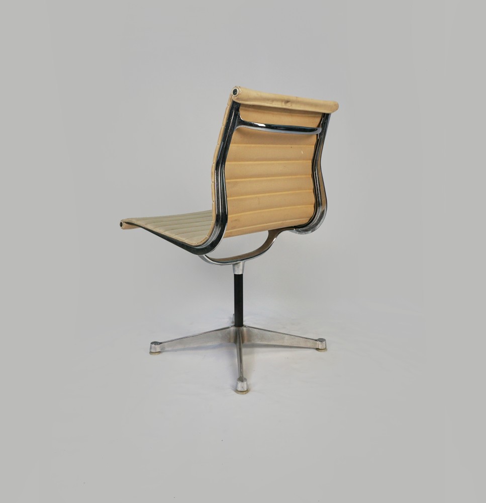 FOTEL HERMAN MILLER