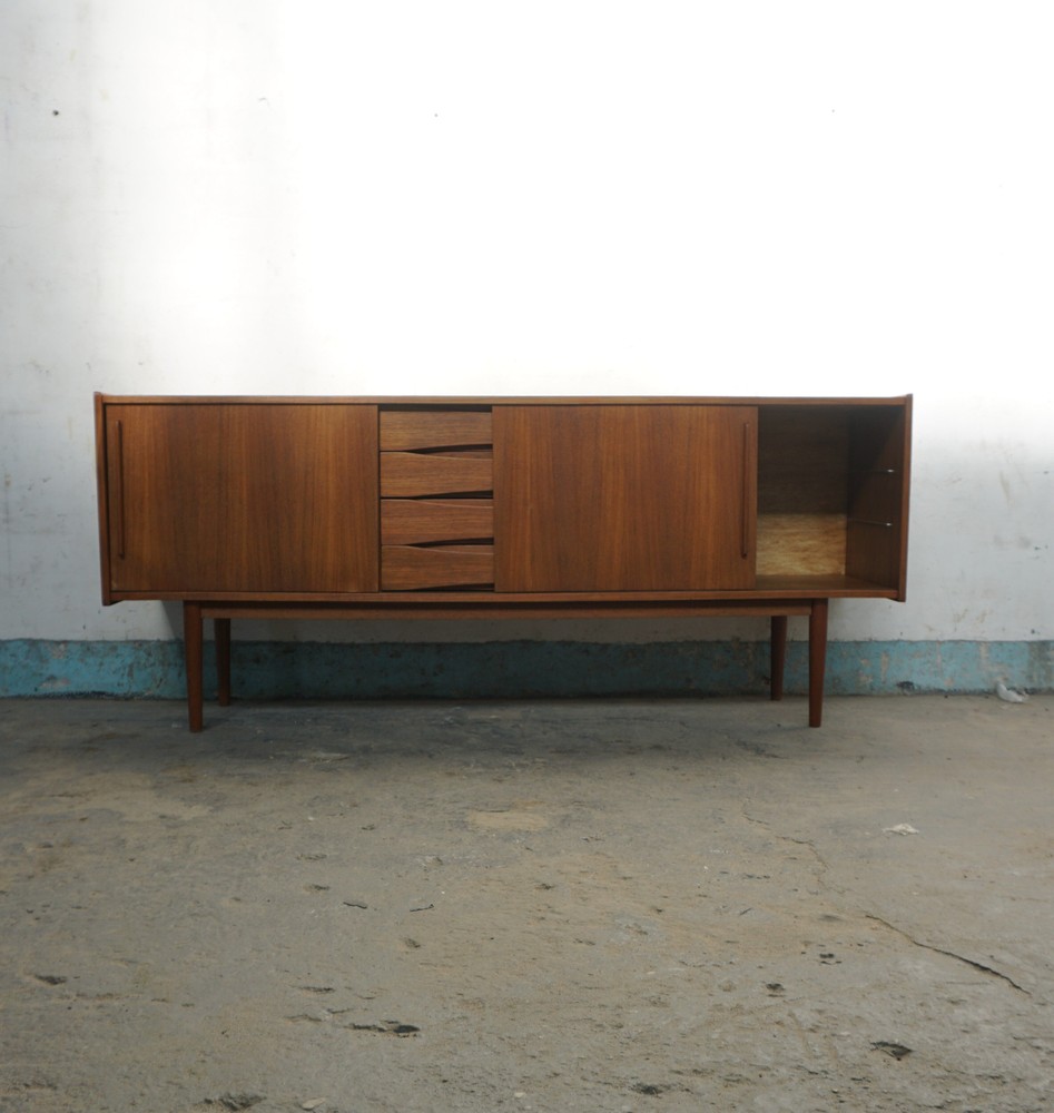 SIDEBOARD ARNE VODDER SZAFKA KOMODA
