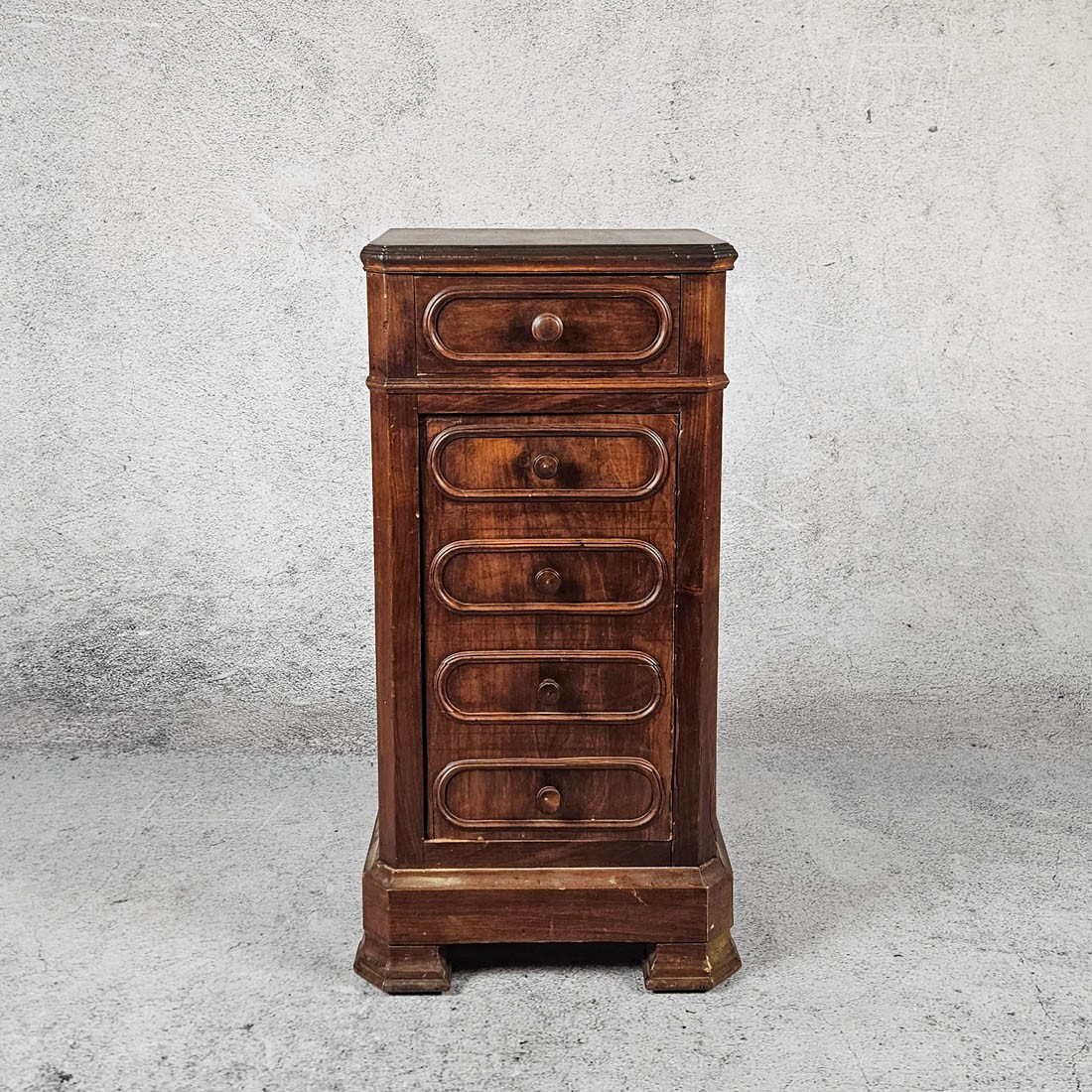 CABINET WITH DRAWERS