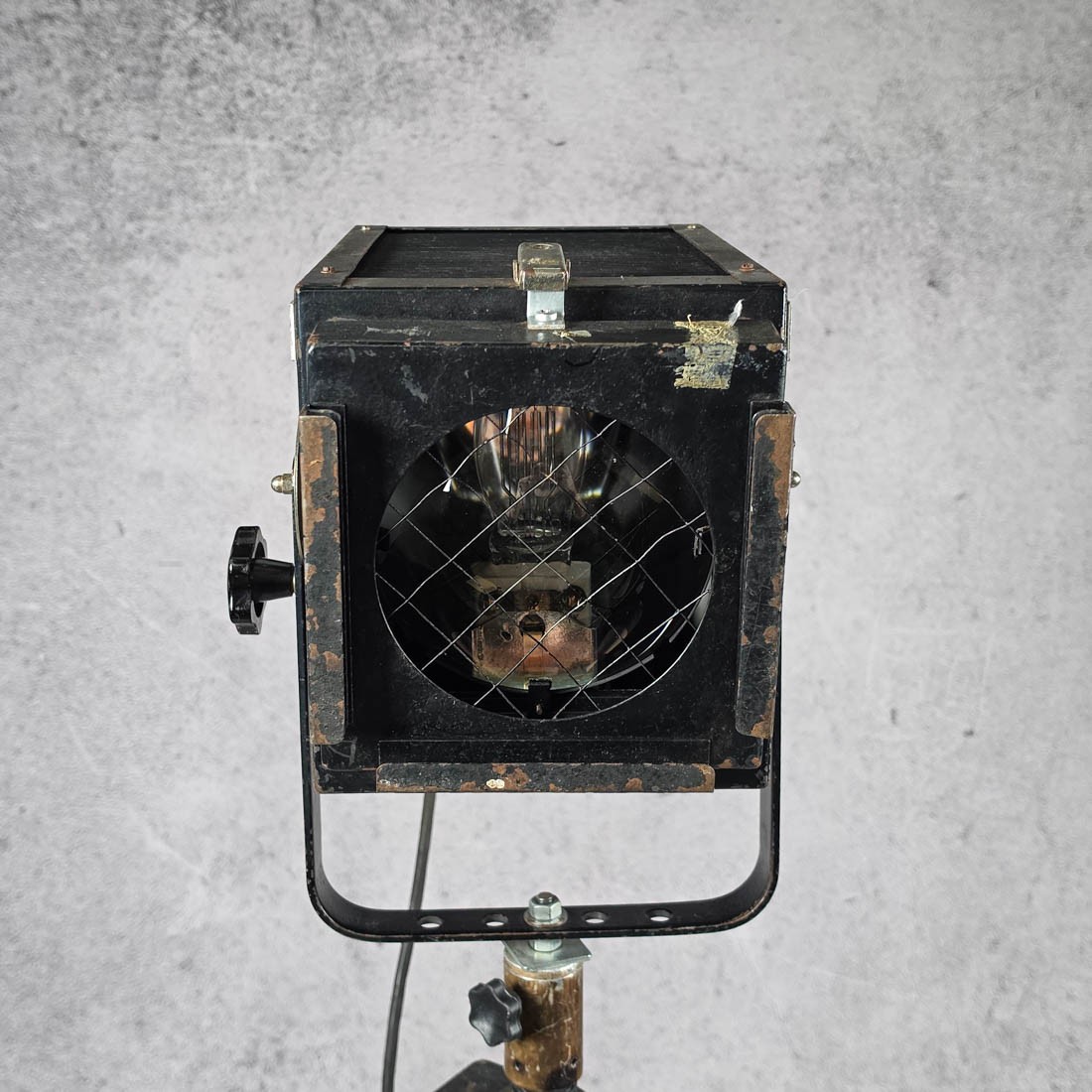 LAMPA FILMOWA