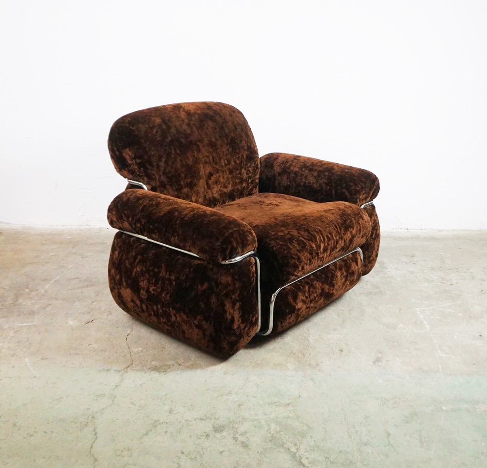 PLUSZOWY WŁOSKI FOTEL 70'S