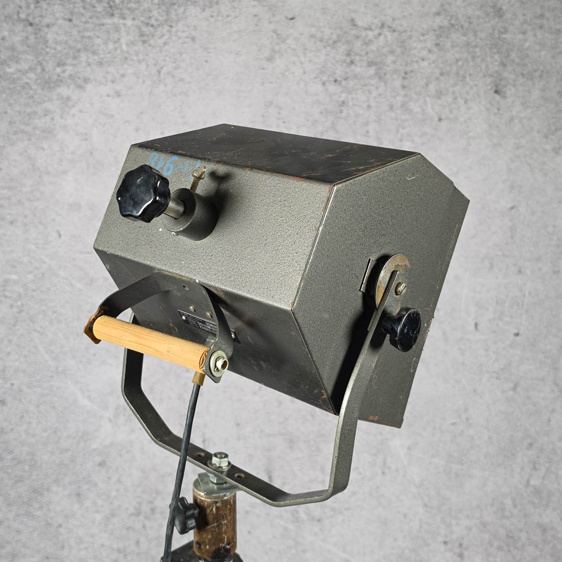 FILM LAMP