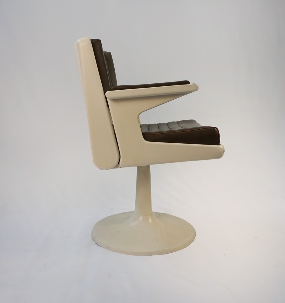 FOTEL SPACE AGE