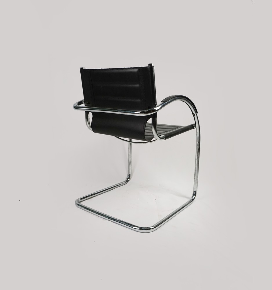 WŁOSKI FOTEL CHROME BLACK