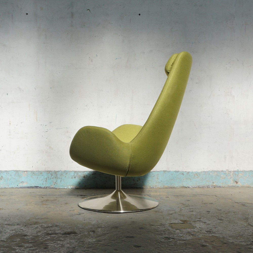 ZIELONY FOTEL SPACE AGE