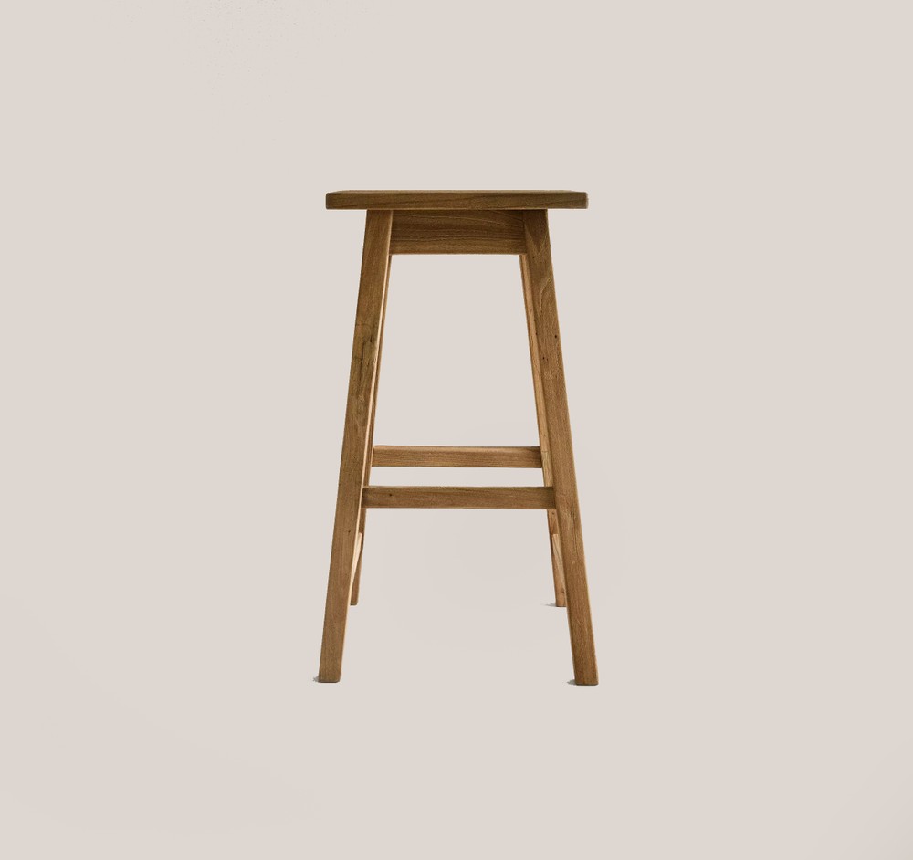 HOKER RUSTIC WOOD