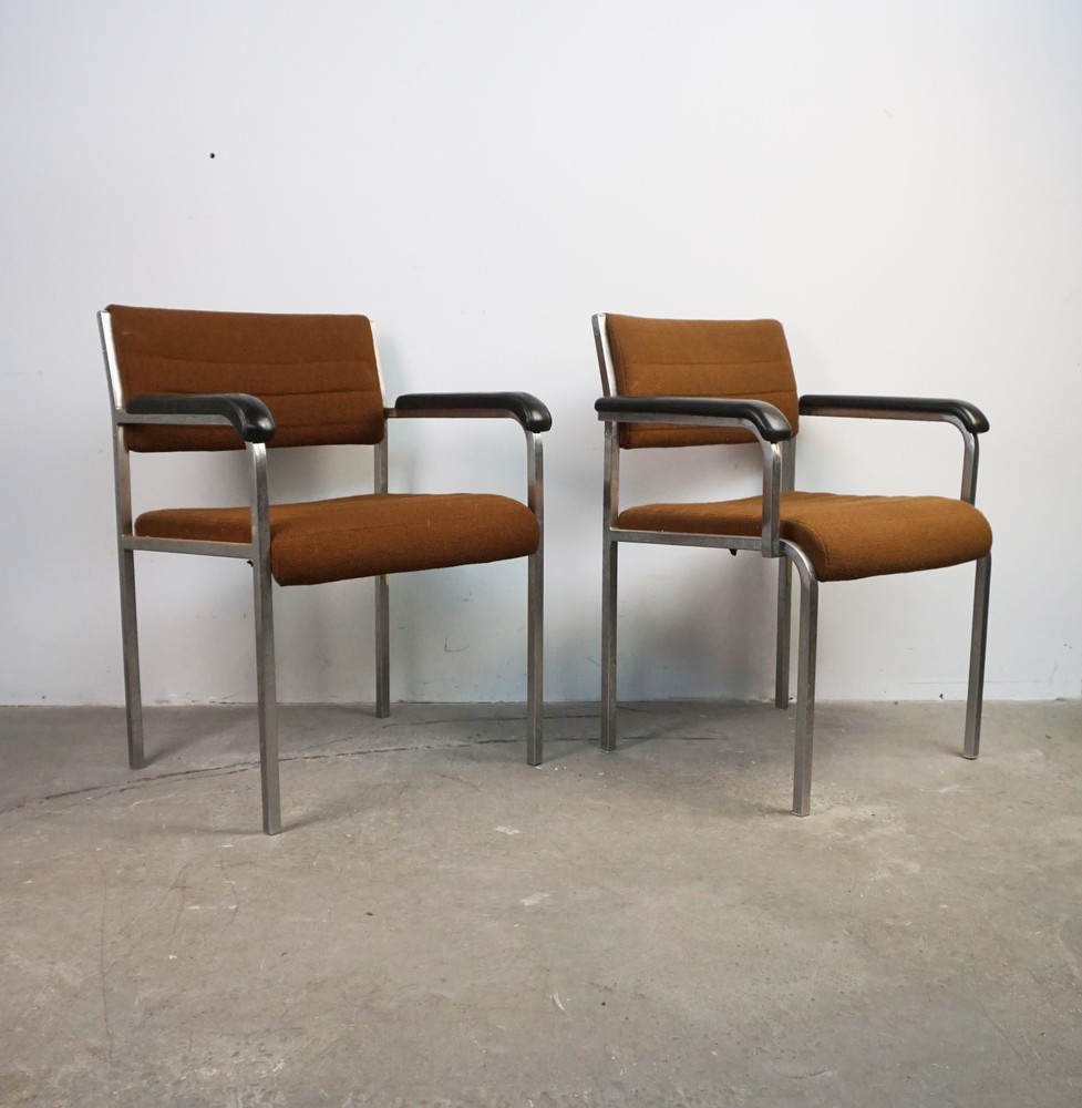 FOTEL BAUHAUS
