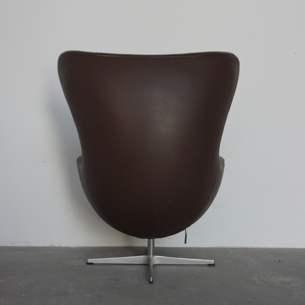 EGG CHAIR - ARNE JACOBSEN - FRITZ HANSEN