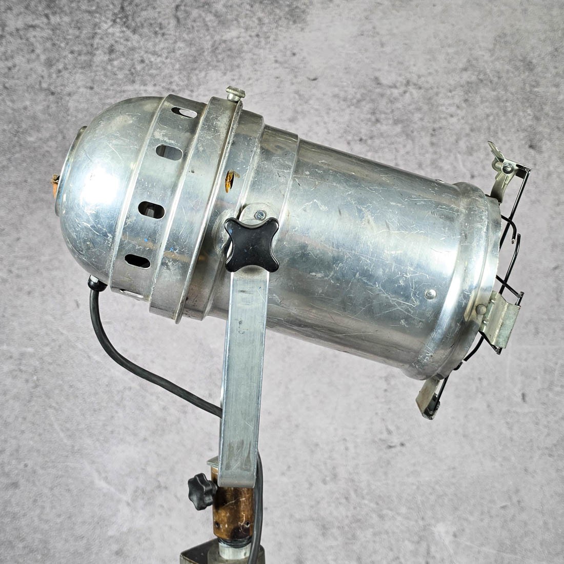 FILM LAMP