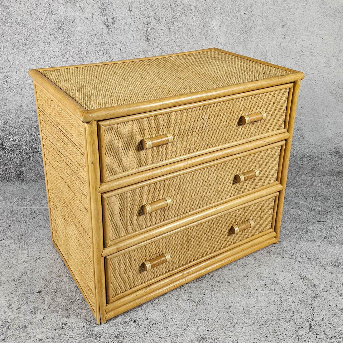 CHEST OF DRAWERS CABINET