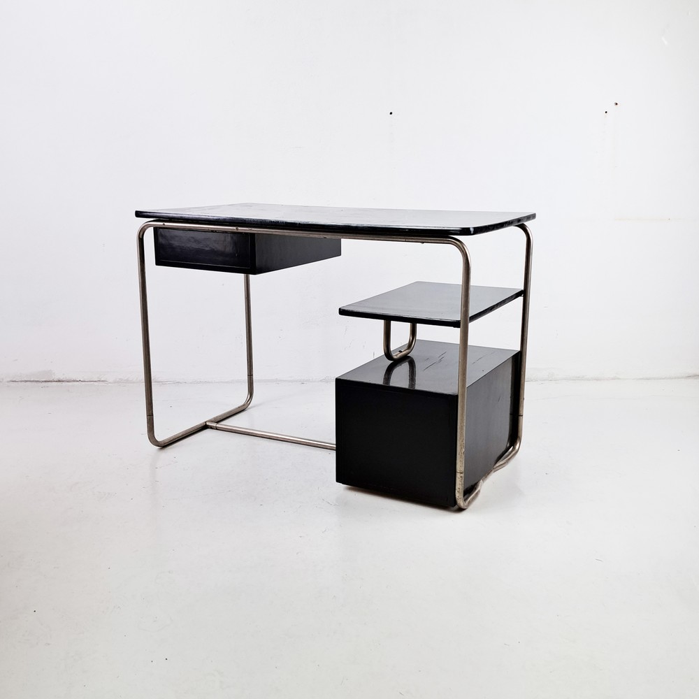 BIURKO BAUHAUS