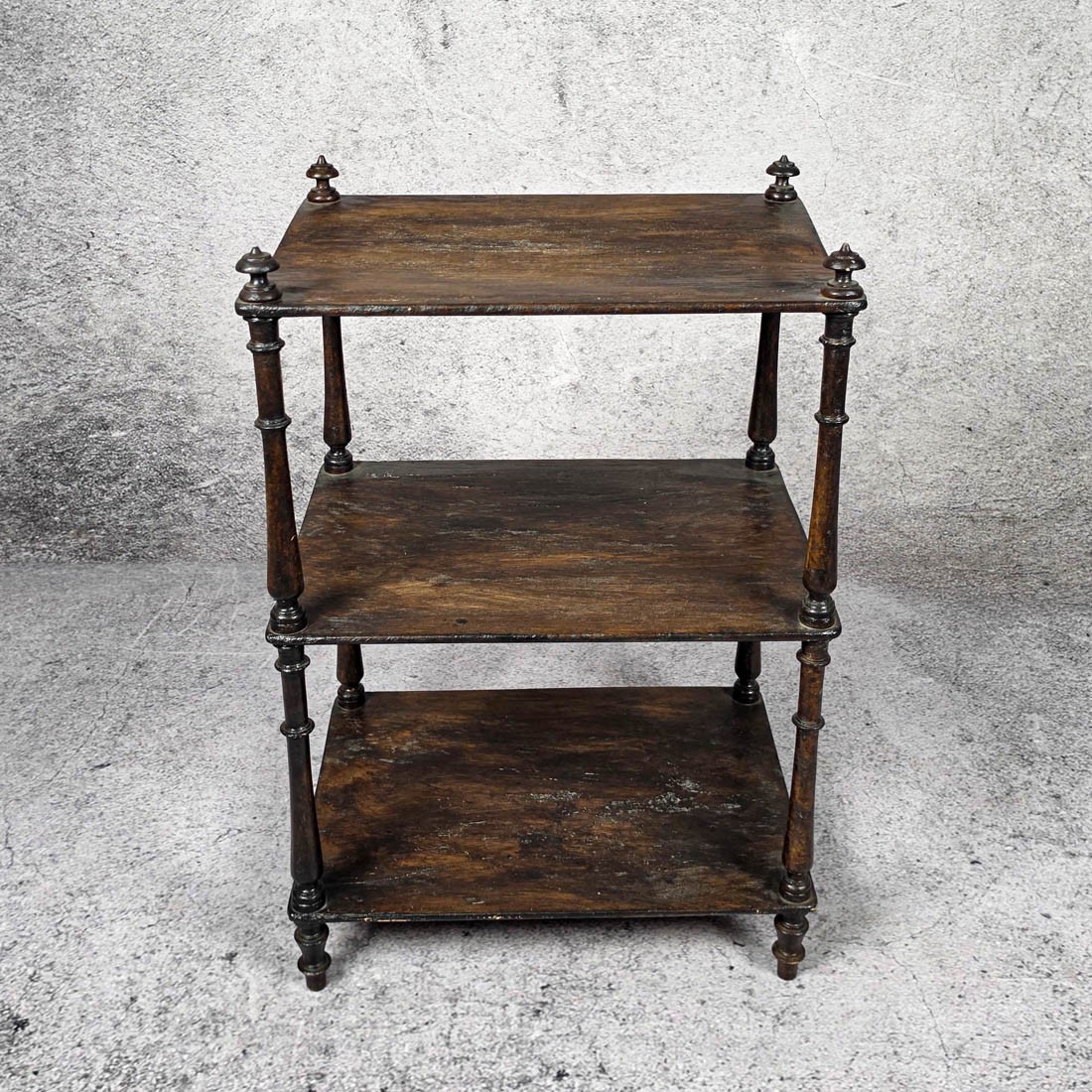 ETAGERE