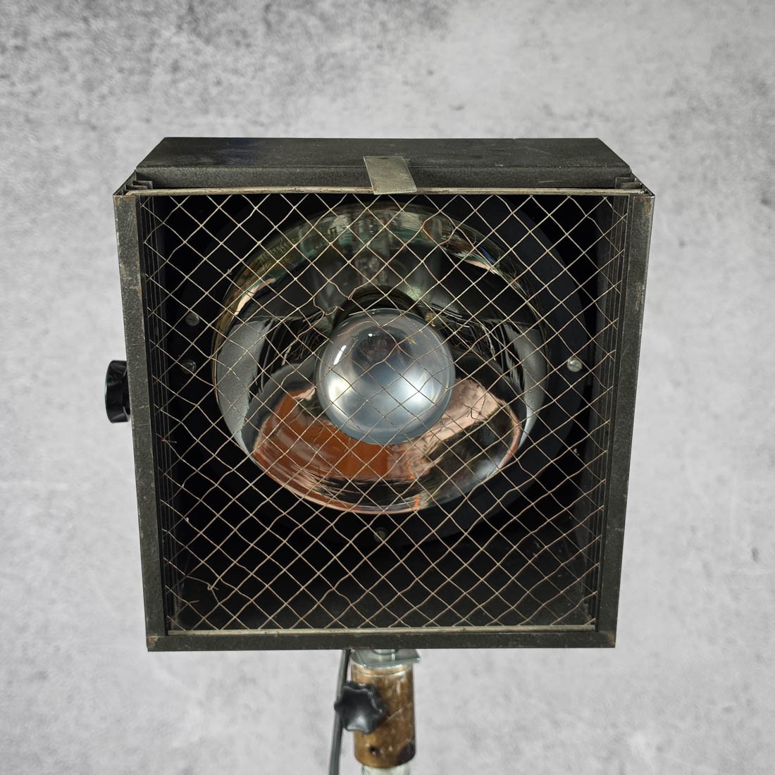 LAMPA FILMOWA