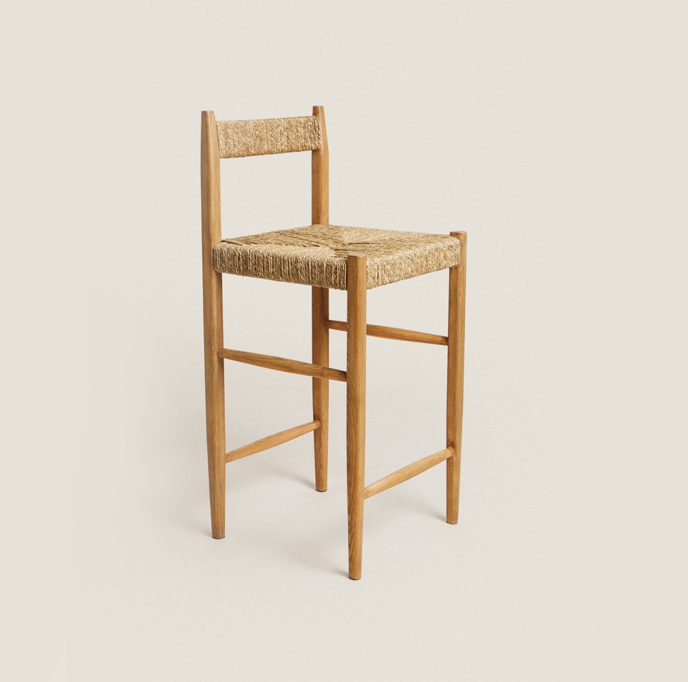 HOKER MODERN