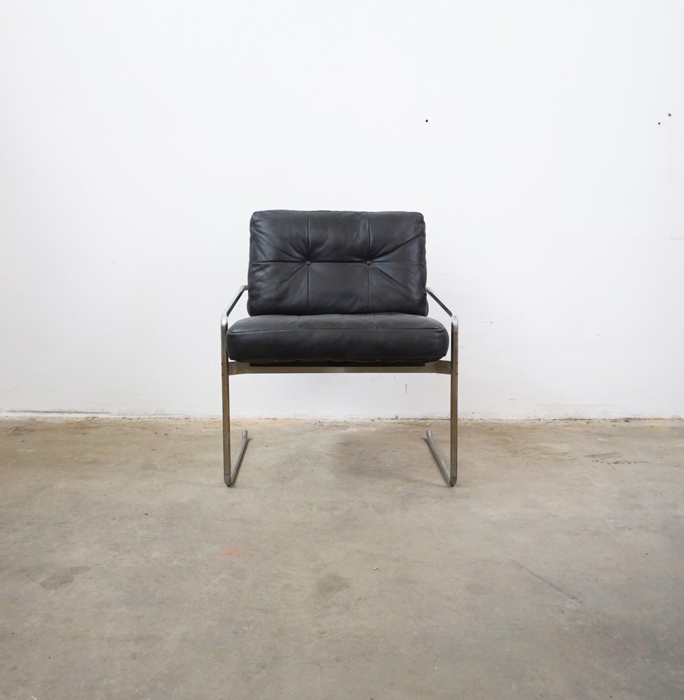 FOTEL BAUHAUS