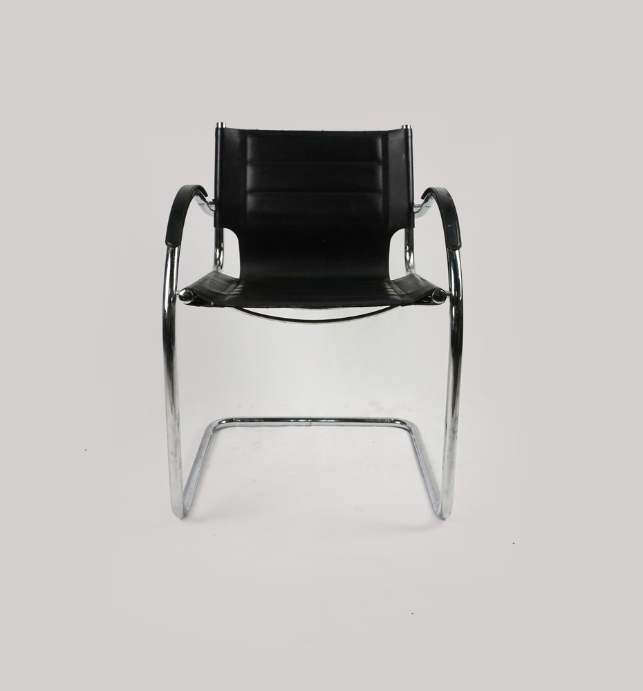 WŁOSKI FOTEL CHROME BLACK