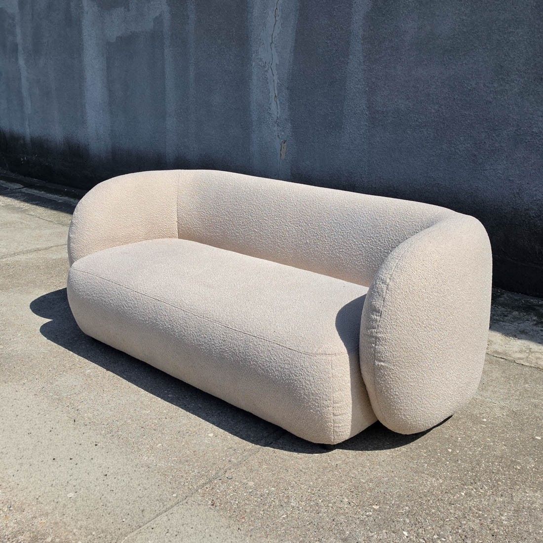 KANAPA SOFA