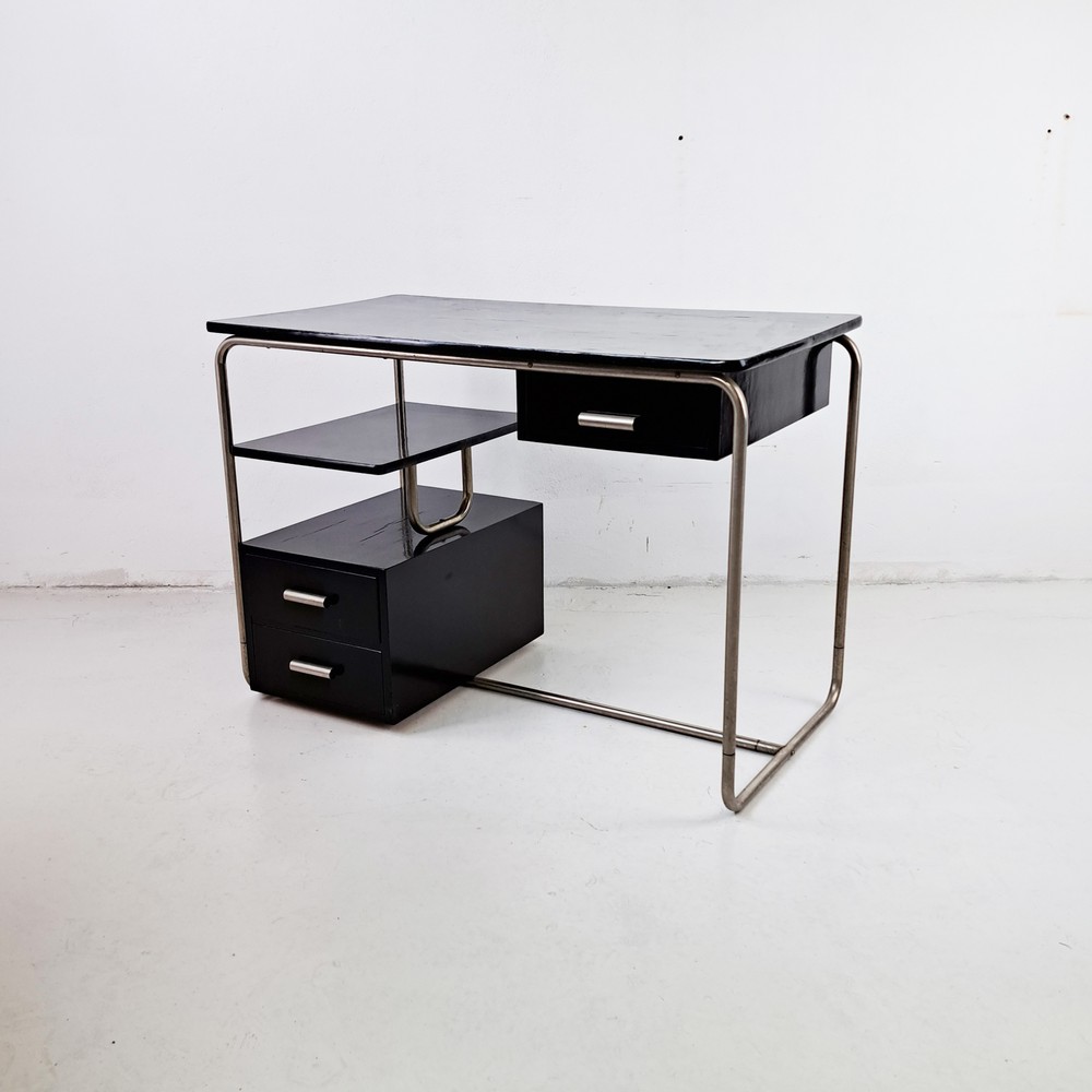 BIURKO BAUHAUS