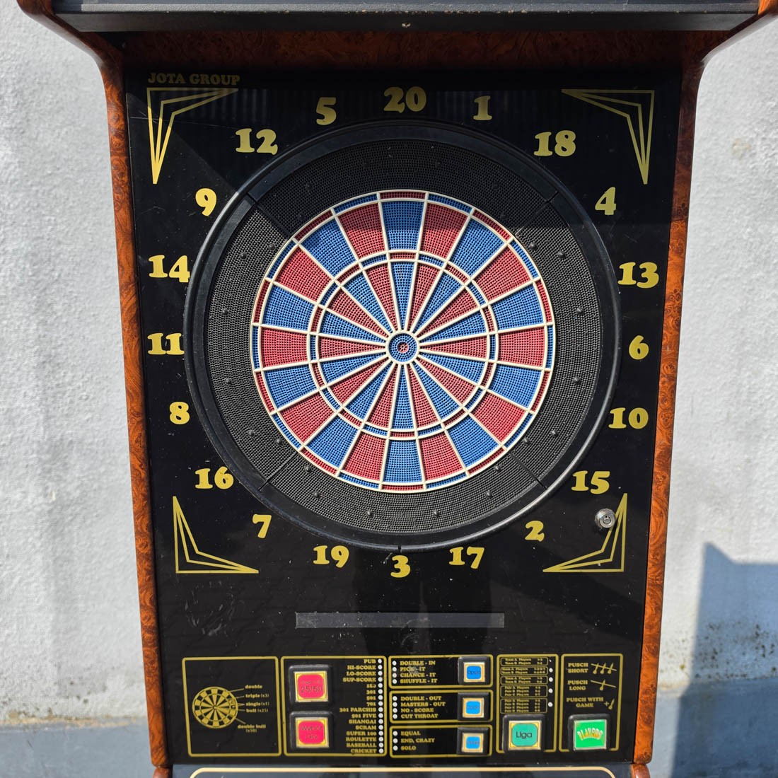 AUTOMAT DART