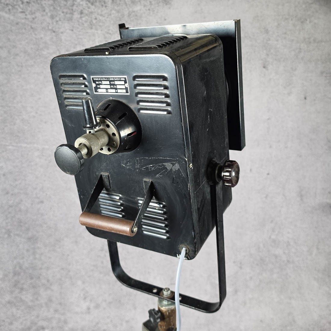 LAMPA FILMOWA