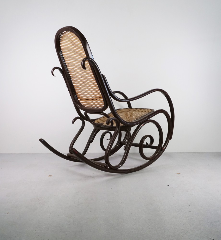 FOTEL BUJANY THONET