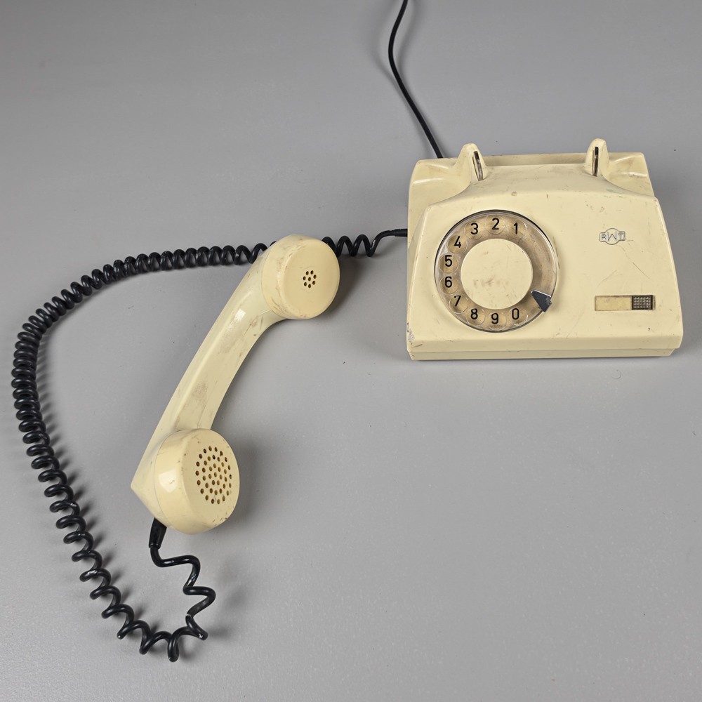 TELEFON STACJONARNY ASTER-72. POLSKA LATA T0-TE
