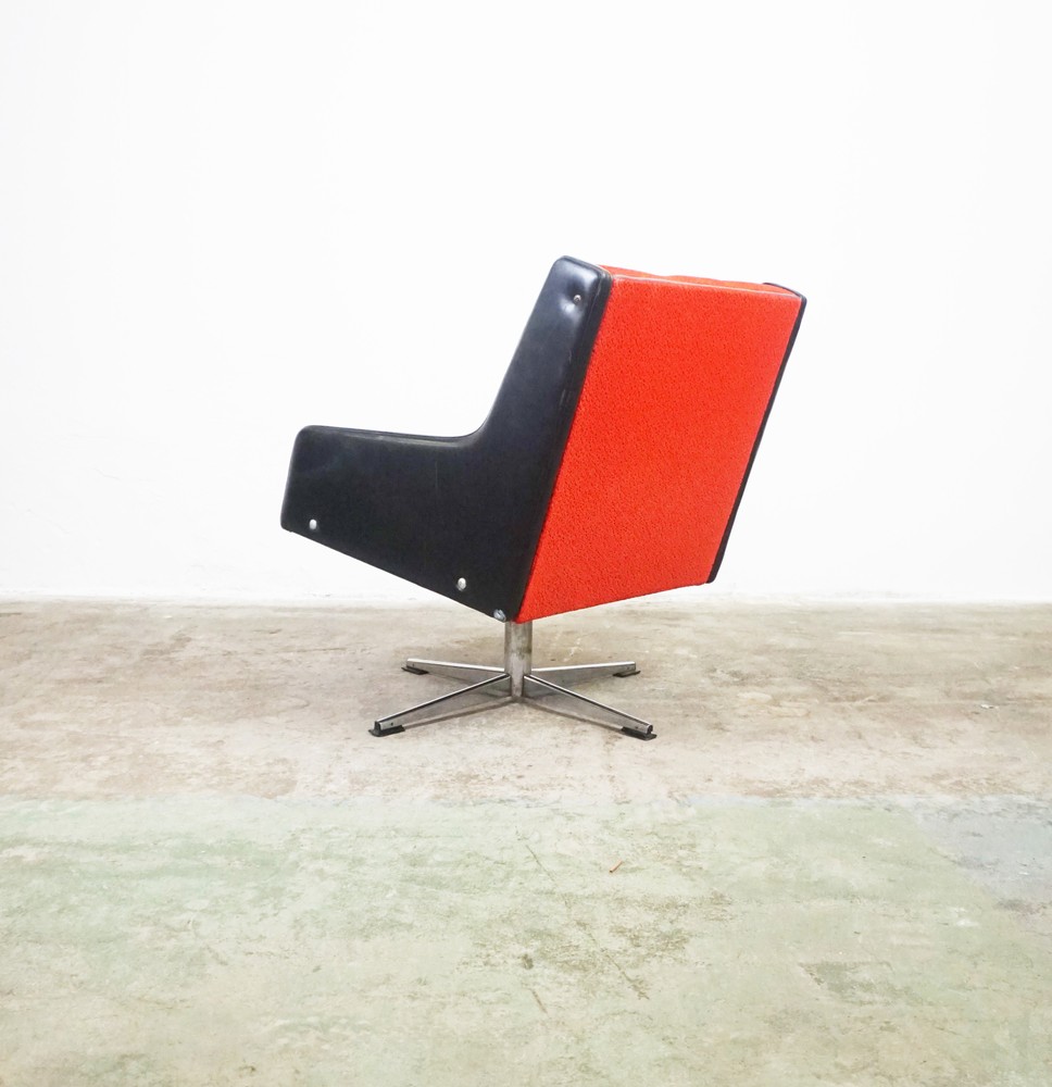 FOTEL RED & BLACK
