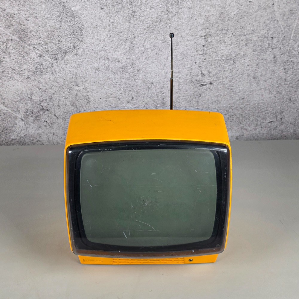 TELEWIZOR UNITRA, POLSKA LATA 80-TE