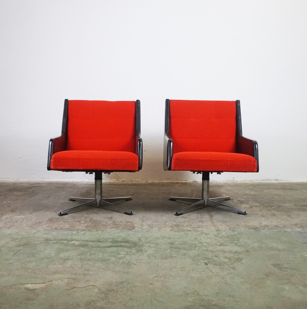 FOTEL RED & BLACK