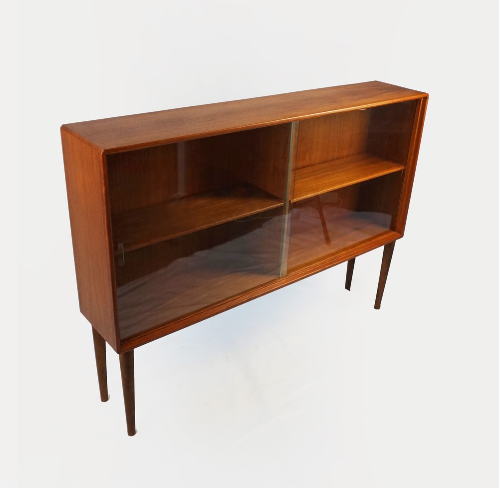 KOMODA SMOOTH TEAK