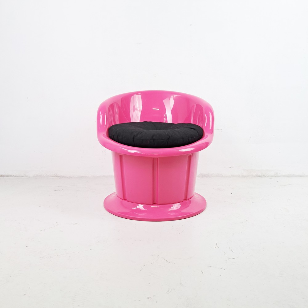 FOTEL SPACE AGE PINK