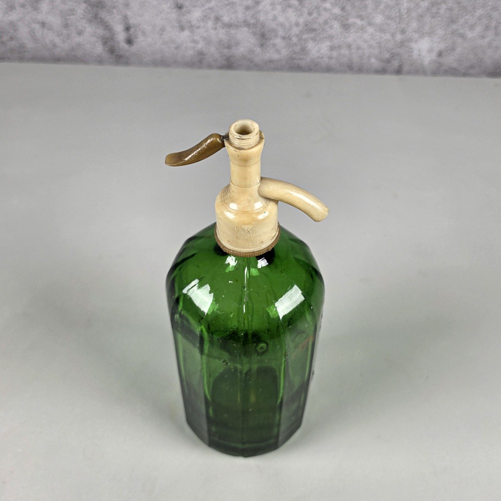 SODA SIPHON, POLAND, 1950s–1960s