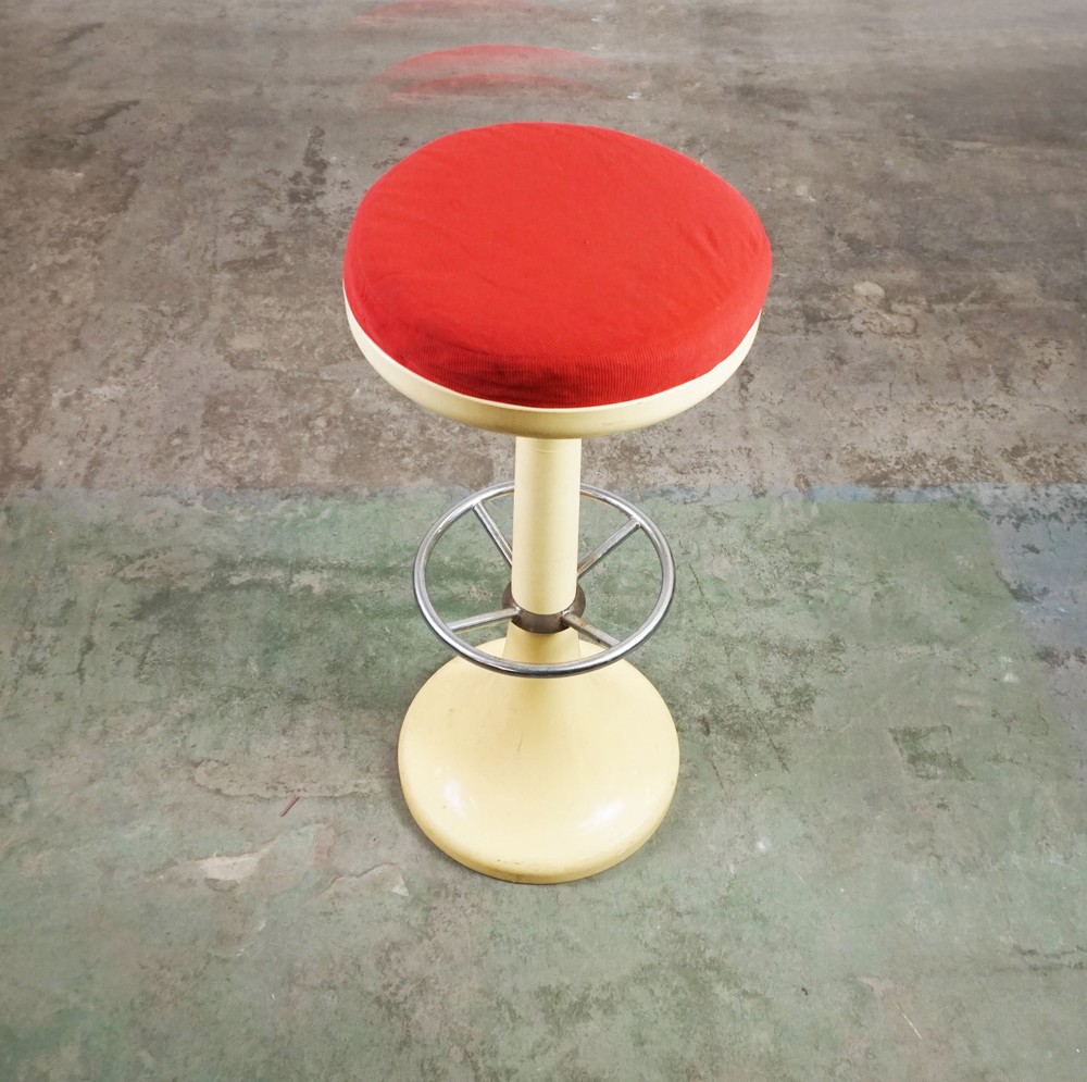 HOKER SPACE AGE