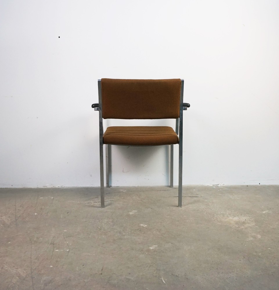 FOTEL BAUHAUS