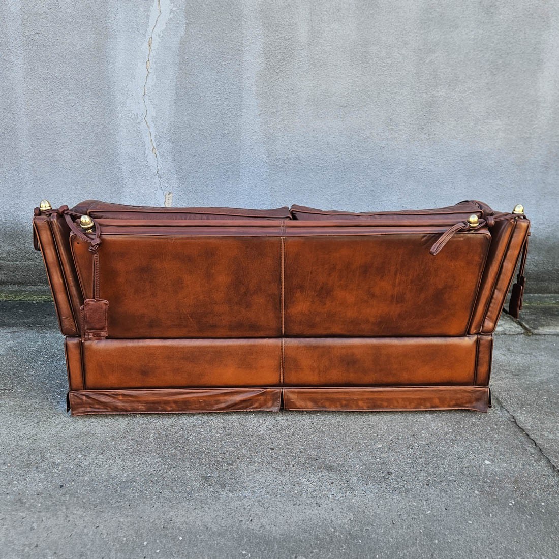 KANAPA SOFA
