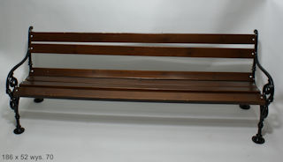 PARK BENCH