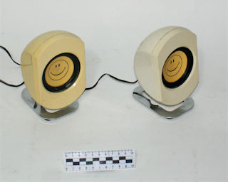 COMPUTER SPEAKERS